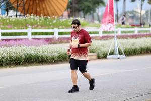 BIB: 
                            <button type="button" onclick="openModal(27856890)" class="btn btn-primary btn-sm float-right btn-popup" data-toggle="modal" data-target=".modal-high-quality">
                        <i class="fas fa-shopping-cart"></i> Add to Cart
                    </button>
                                            <button type="button" onclick="isThisMe(27856890, true)" class="btn btn-success btn-sm float-right btn-popup btn-isme hidden" data-toggle="tooltip" data-placement="bottom" title="นี่คือรูปของคุณใช่ไหม คลิกที่นี่เพื่อเอาเข้าอัลบั้ม">
                        <i class="fas fa-plus"></i> Add to album
                    </button>
                    <button type="button" onclick="isThisMe(27856890, false)" class="btn btn-warning btn-sm float-right btn-popup btn-isnotme hidden">
                        <i class="fas fa-ban"></i> Remove from album
                    </button>